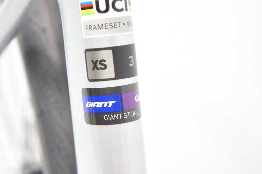 ▽▽美品 ジャイアント GIANT TCR ADVANCED 3 KOM DISC CUES 2026年