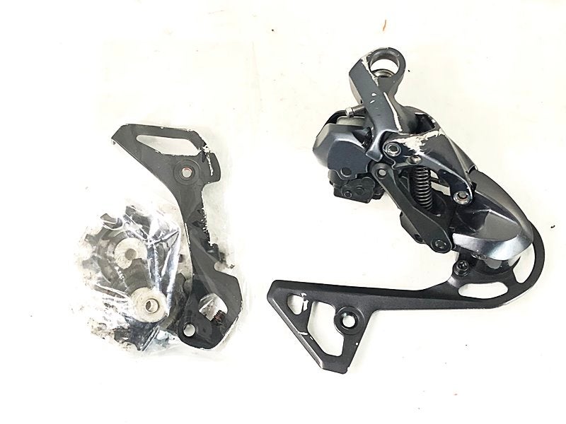 シマノ ULTEGRA RD-R8050 Di2 リアディレイラー【ジャンク】 ジャンク シマノ SHIMANO アルテグラ Di2 ULTEGRA Di2 RD-R8050 電動