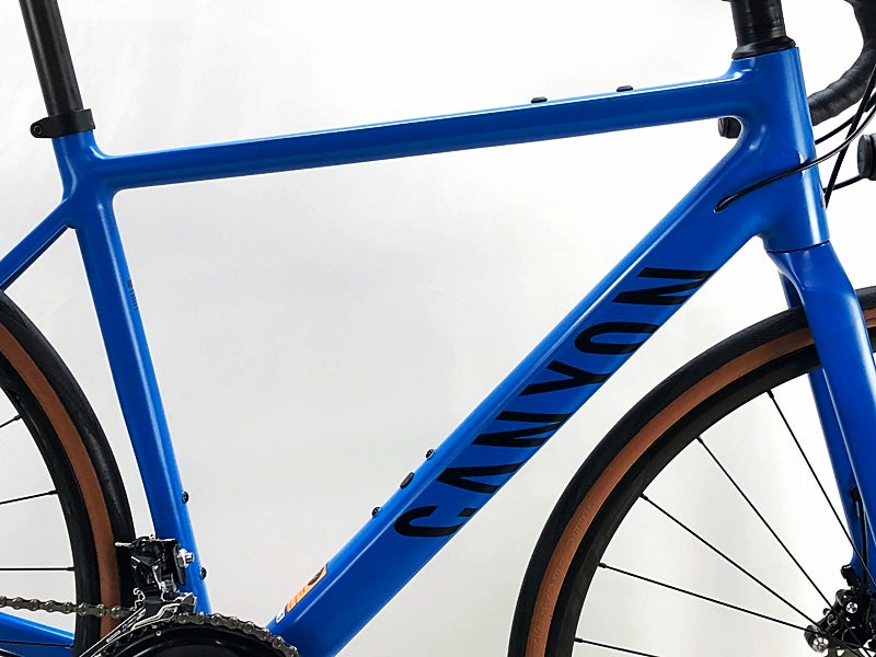 Canyon 105完成車 ロードバイク 2018年 室内保管 アルミ 9kg キャニオン CANYON アルティメット Ultimate CF SL Disc 7.0 2018年