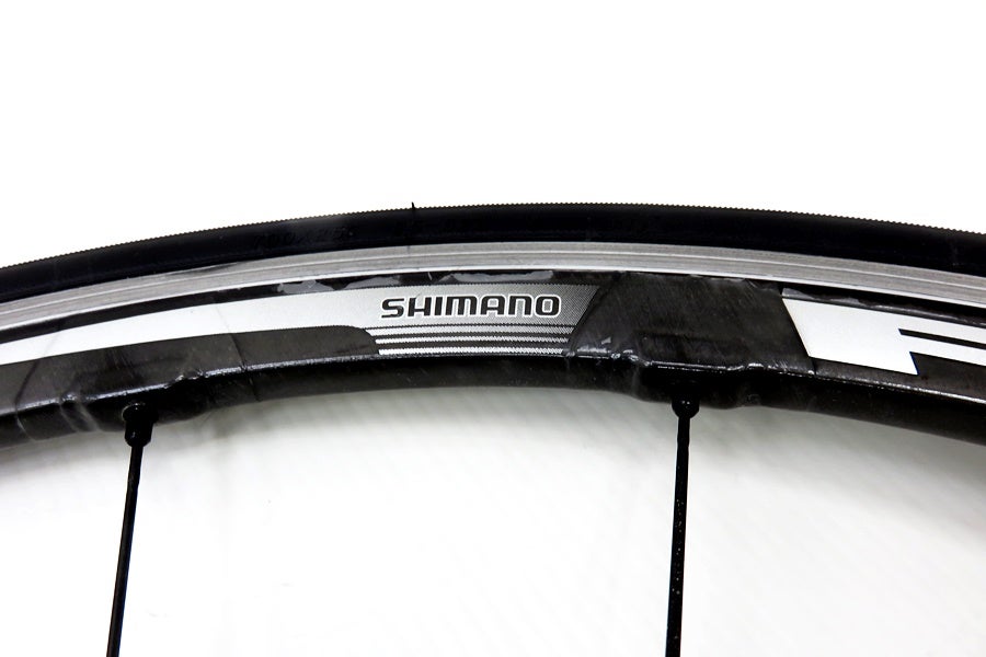 シマノ　rs81 シマノ RS81シリーズのチューブレスモデルと11速対応エントリーモデル