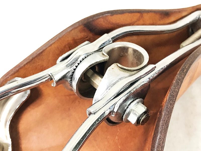 プライスダウン開始】イデアル IDEALE レザーサドル 90 LEATHER SADDLE