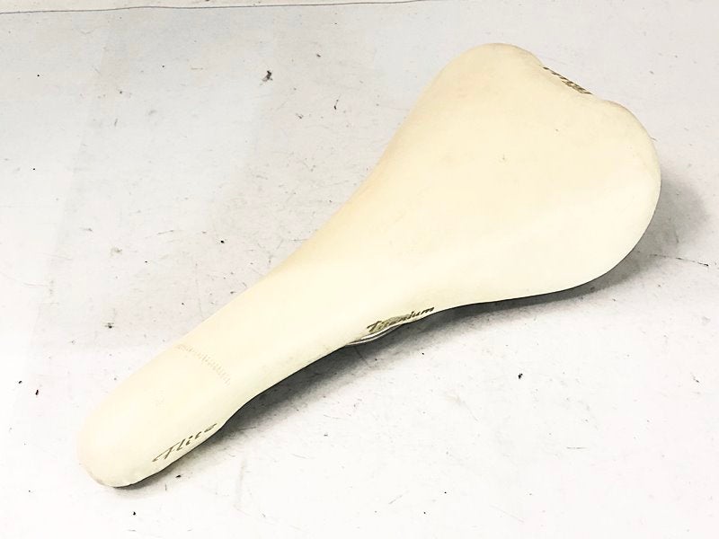 セライタリア　フライトチタン Amazon.co.jp: セライタリア(Selle Italia) FLITE 1990 Titanium BLK L