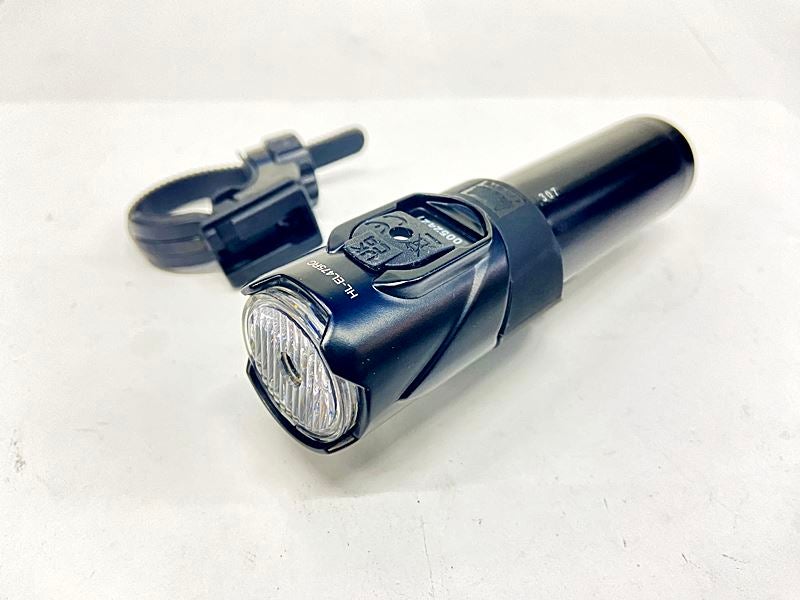 キャットアイ CATEYE ボルト VOLT800 NEO フロントライト 点灯確認済み