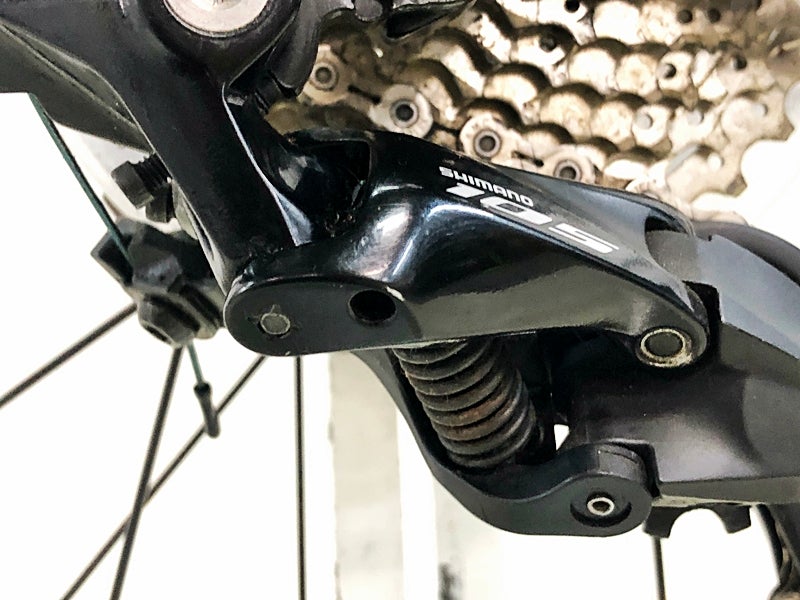 美品 SPECIALIZED ROUBAIX SPORT 105 油圧DISC 2017年 カーボンロード