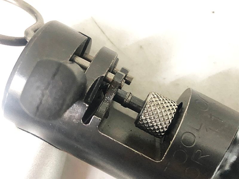 カンパニョーロ CAMPAGNOLO チェーンツール UT-CN300 11S CHAIN TOOL