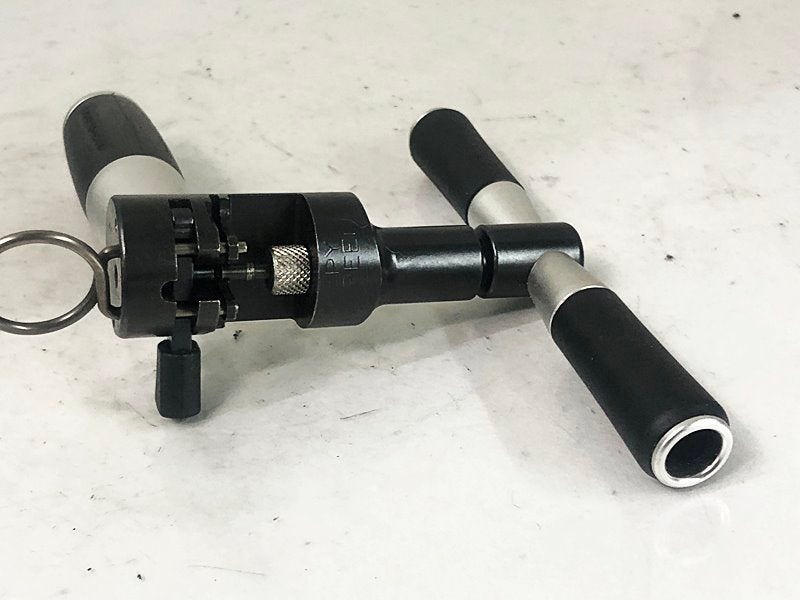 カンパニョーロ CAMPAGNOLO チェーンツール UT-CN300 11S CHAIN TOOL