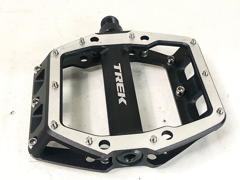 トレック TREK ラインプロ フラットペダル LINE PRO FLAT PEDAL
