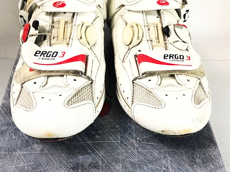 ビンディングシューズ カーボン carbon dhb サイズ42 レビュー】dhb Aeronカーボンシューズ - シンプルに良いシューズを、お