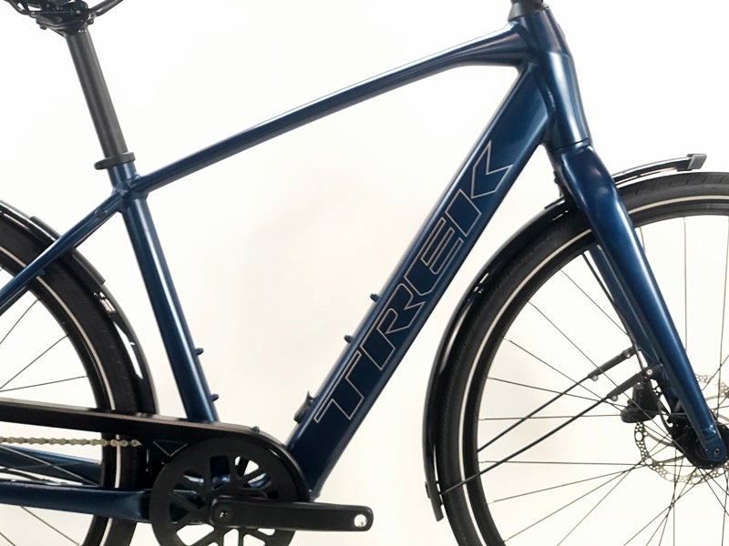 プライスダウン開始】○美品 トレック TREK FX+ 2 ALTUS 油圧DISC 2024 