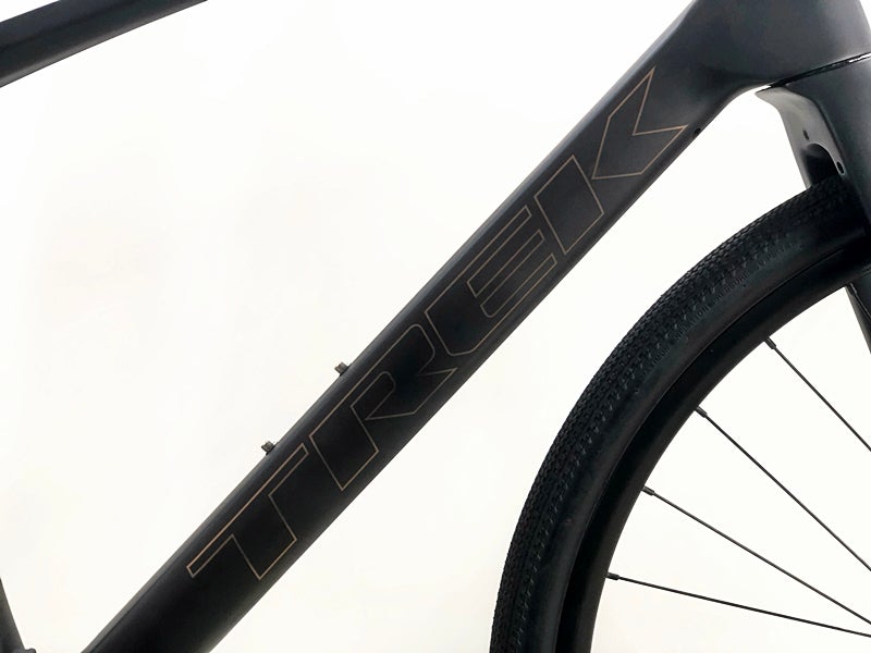トレック TREK FX SPORT SL 4 CUES 油圧DISC 2025年 カーボンクロス