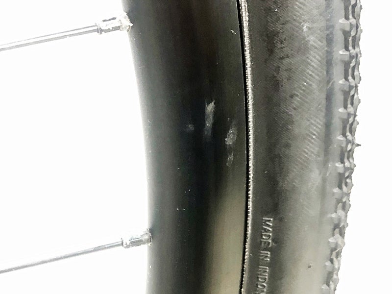 トレック TREK FX SPORT SL 4 CUES 油圧DISC 2025年 カーボンクロス