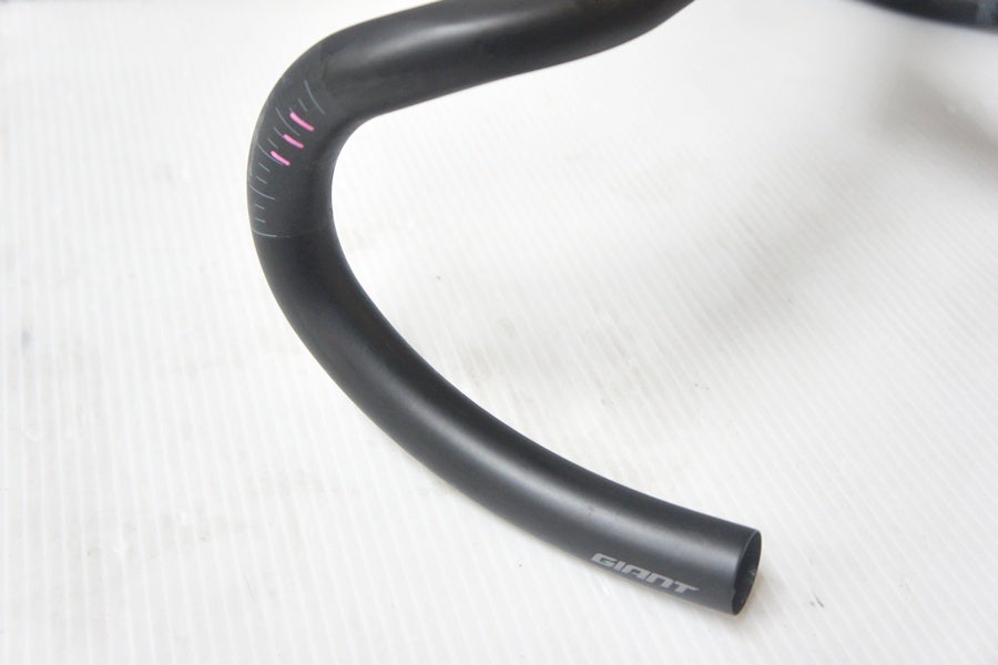 ▽▽美品 ジャイアント GIANT CONTACT SLR 0 AERO カーボン 一体型