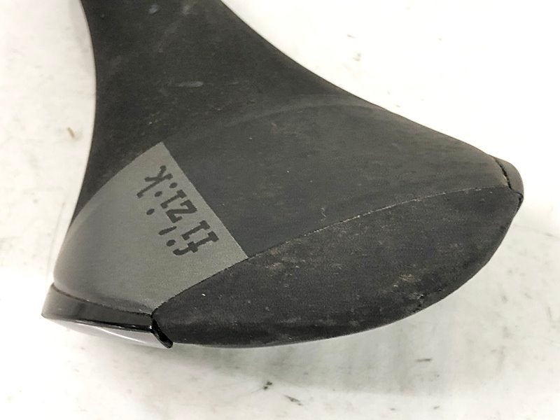 フィジーク FIZIK アリアンテ R3 ALIANTE R3 サドル