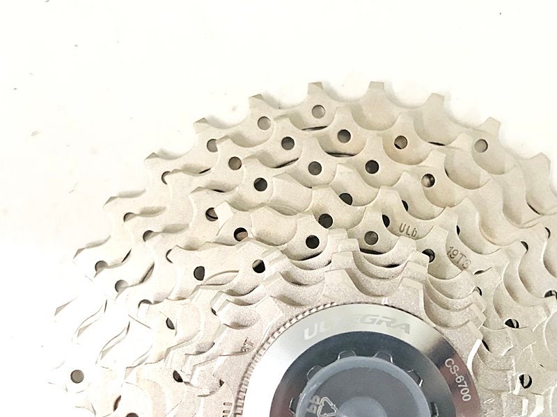 未使用品 シマノ SHIMANO アルテグラ ULTEGRA CS-6700 12-30T