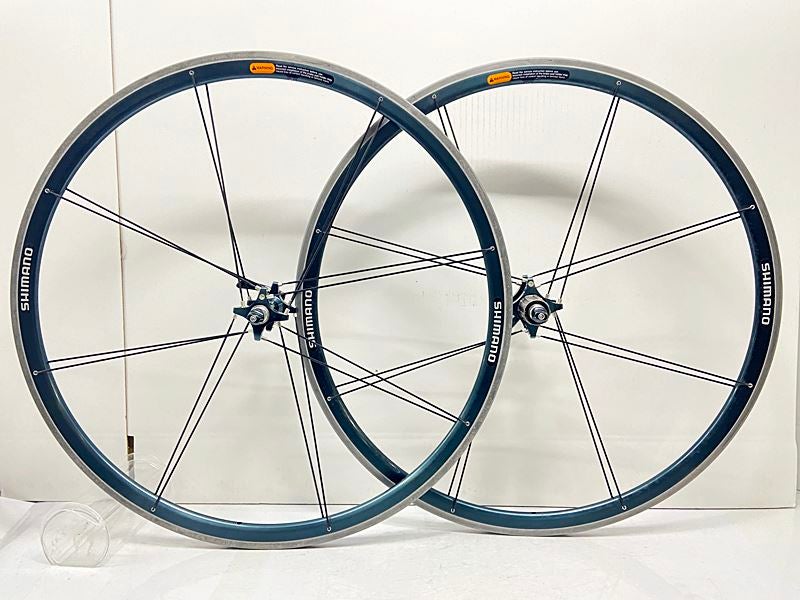 手渡し限定 SHIMANO WH-7700 Carbon 700c tu SHIMANO WH-7700 carbon: LIVESTRONG MODERATELY.