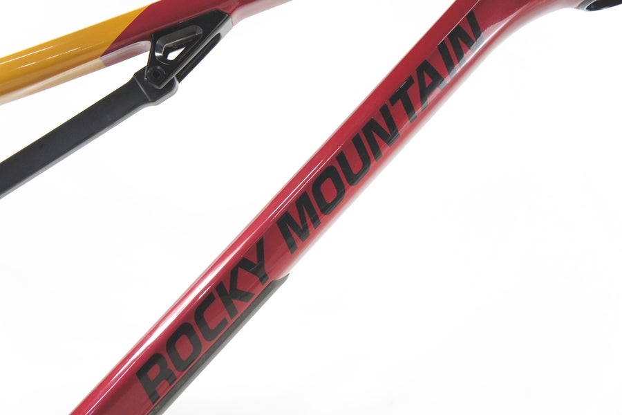◇◇訳あり ロッキーマウンテン ROCKY MOUNTAIN INSTINCT CARBON 2023