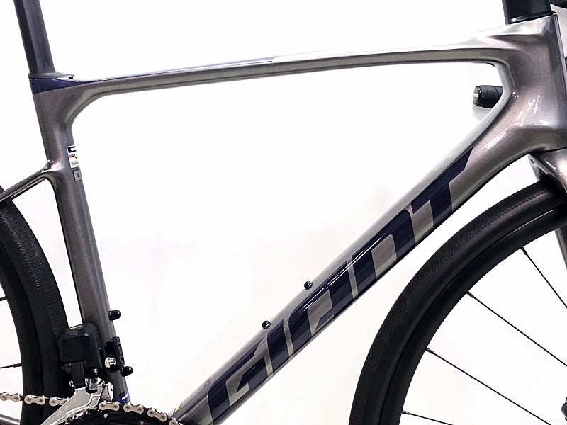 美品 ジャイアント GIANT DEFY ADVANCED 1 12速 105 Di2 油圧DISC 2025