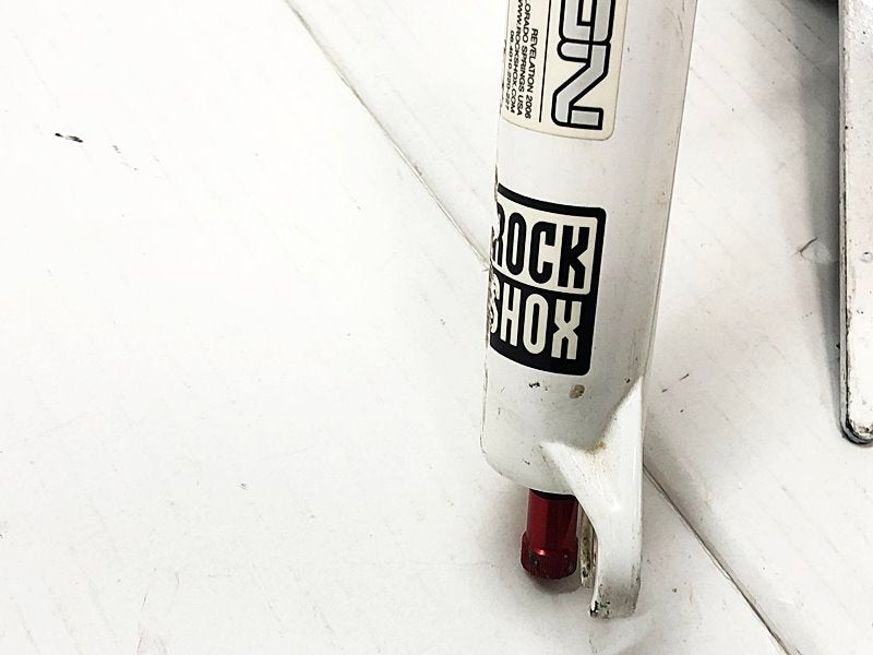ロックショックス ROCKSHOX サスペンションフォーク リベレーション