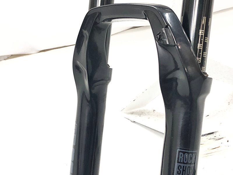 ロックショックス ROCKSHOX サスペンションフォーク リベレーション