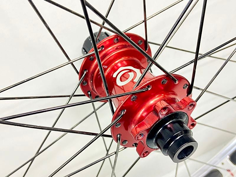 サーリー SURLY/INDUSTRY NINE RABBIT HOLE/TORCH リアホイールのみ