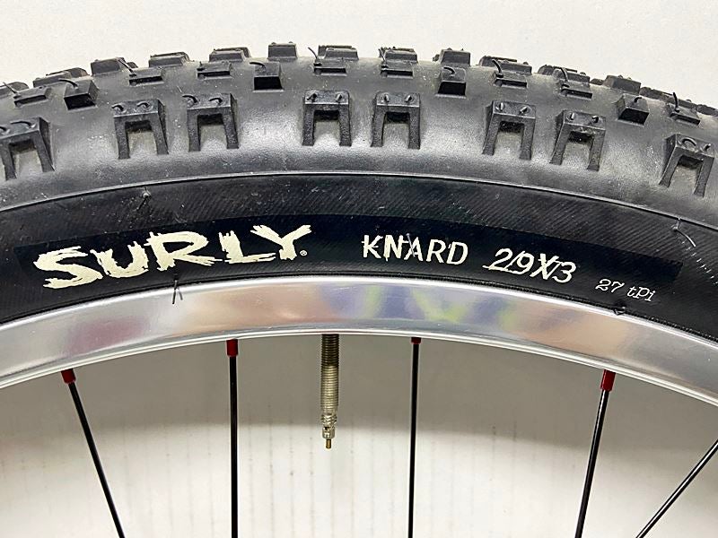 サーリー SURLY/INDUSTRY NINE RABBIT HOLE/FAT HUB フロントホイール