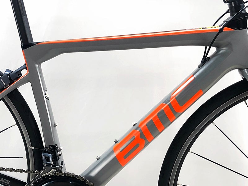 BMC「ビーエムシー」 SLR02 TWO 105&ULTEGRA 2019年モデル ロードバイク フルカーボン WH-R9100 DURA-ACE C60 CL 3722092700007 ビーエムシー BMC チームマシン Teammachine SLR02 TWO ロードバイク