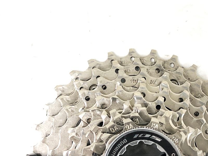 シマノ SHIMANO 105 CS-R7000 11-30T スプロケット 〇