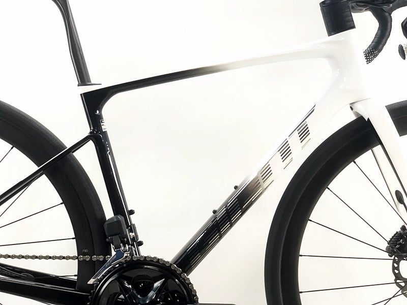 美品 ジャイアント GIANT DEFY ADVANCED PRO 1 105 12速 Di2 油圧DISC