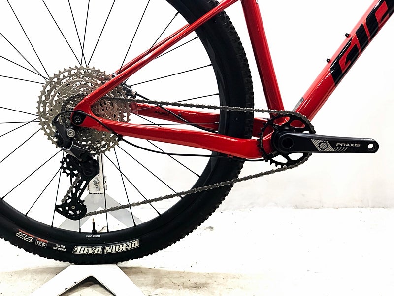 ○美品 ジャイアント GIANT XTC SLR 2023年 Deore 29er マウンテン