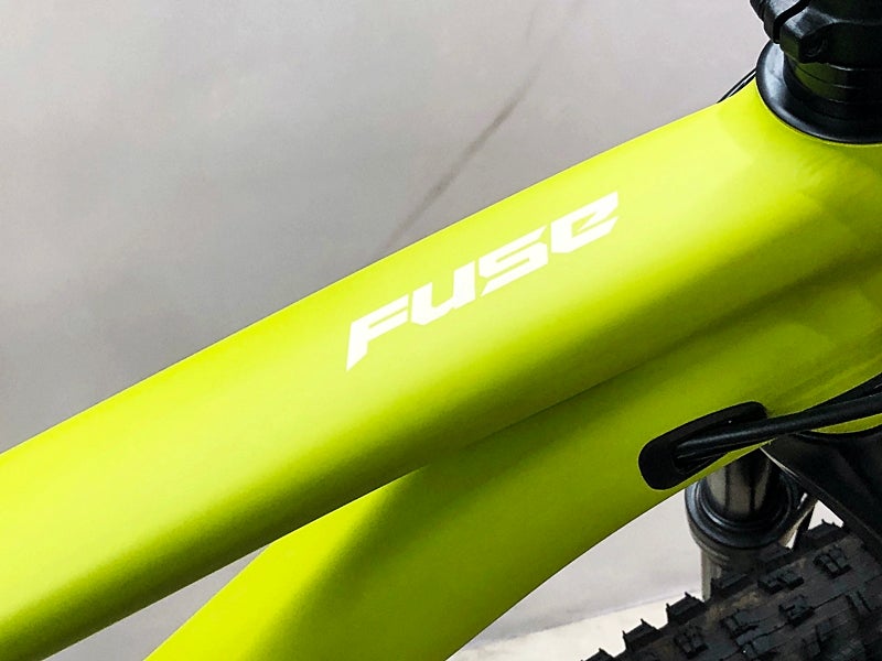 当サイト限定 完成車 BIG SALE】○美品 スペシャライズド SPECIALIZED