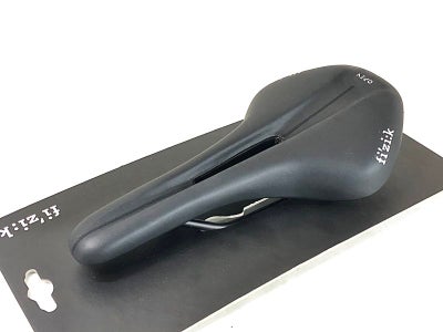未使用品 フィジーク FIZIK アンタレス R5 ANTARES R5 サドル