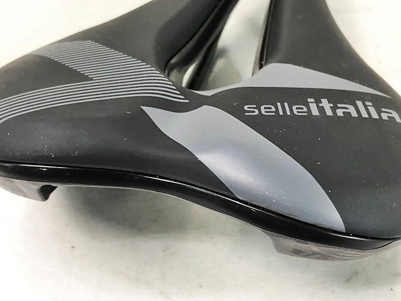 セライタリア SELLE ITALIA エックスボウ X-BOW サドル