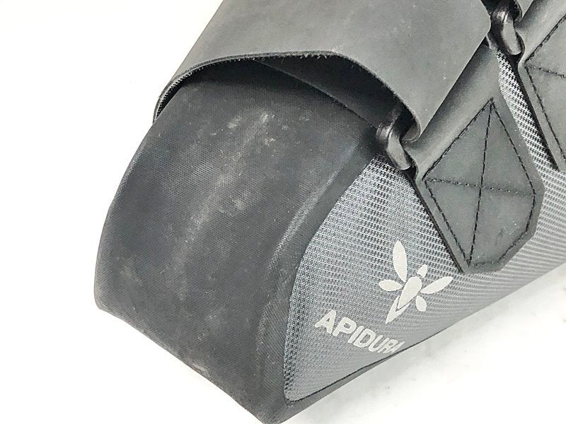 アピデュラ APIDURA エクスペディション サドルバッグ EXPEDITION