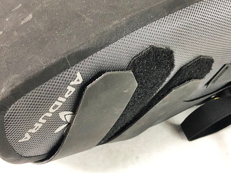 アピデュラ APIDURA エクスペディション サドルバッグ EXPEDITION
