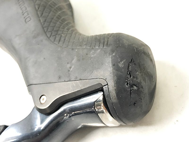 シマノ SHIMANO アルテグラ Di2 右のみ ULTEGRA Di2 ST-8070-R 電動Di2