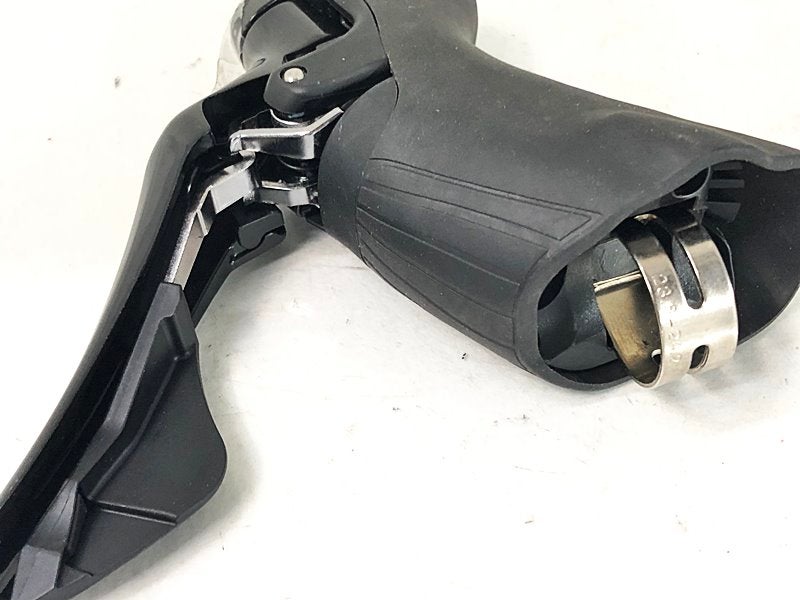 シマノ SHIMANO 105 右のみ ST-R7000-R 変速レバー シフトレバー 〇