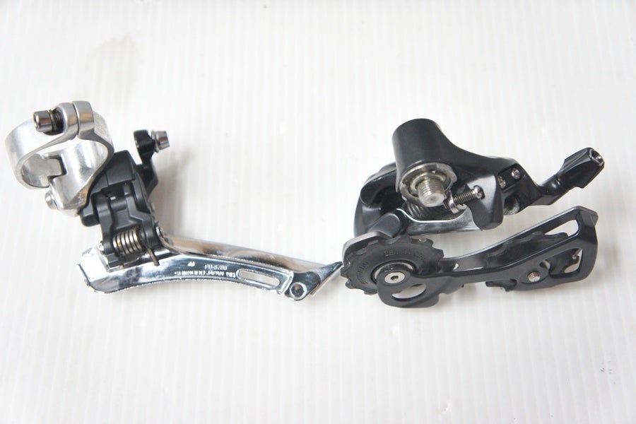 ▽▽シマノ SHIMANO 105 コンポ5点セット ST-5700 FD-5700 RD-5701 CS