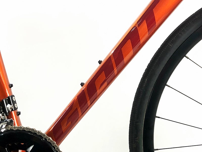 美品 ジャイアント GIANT デファイアドバンスド2 DEFY ADVANCED 2 105