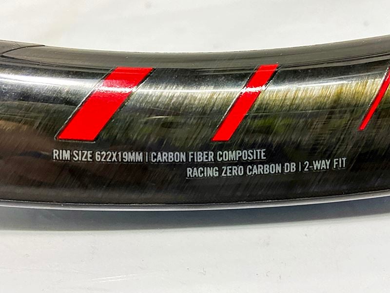 フルクラム FULCRUM レーシングゼロカーボン RACING ZERO CARBON