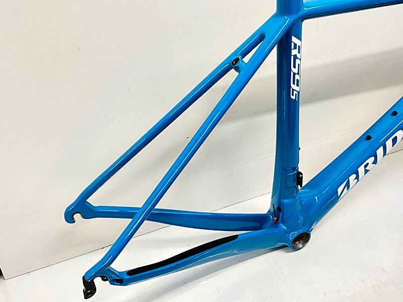 部品取り　ジャンク　GIANT ロードバイクフレーム 青白 ジャンク GIANT 「ジャイアント」 DEFY3 2011年頃 ロードバイク