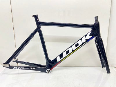 トラック フレーム カーボン ピストバイクのカーボンフレームの通販
