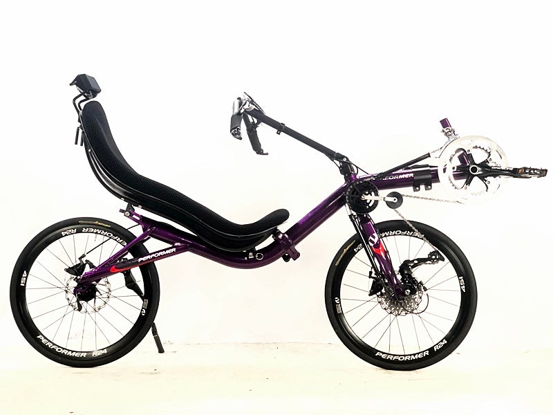 ○ パフォーマー PERFORMER カンカー CONQUER 2024年 折り畳み式