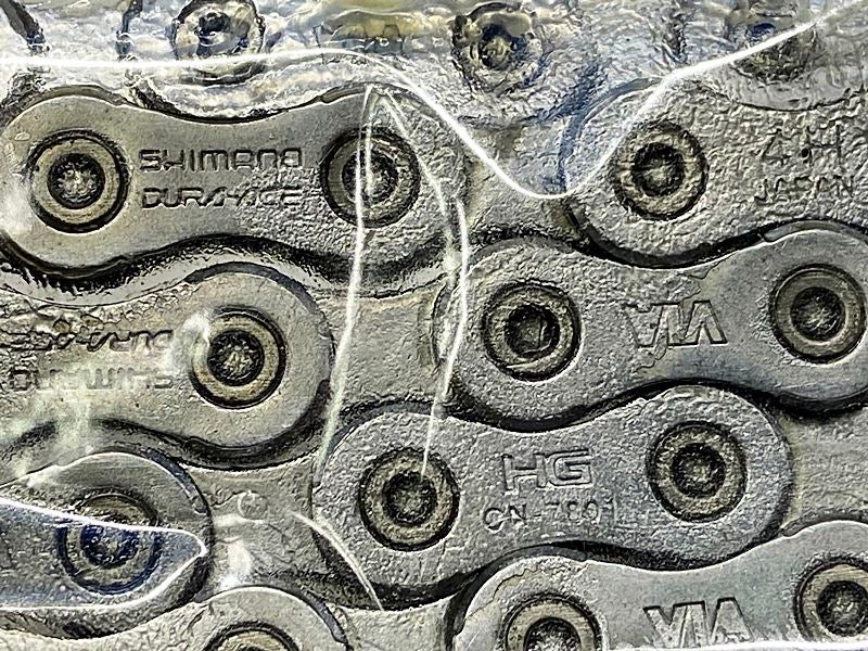 未使用品 シマノ SHIMANO CN-7801 114L 10速 チェーン