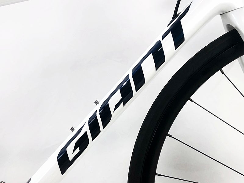 ジャイアント GIANT TCRアドバンスド2 TCR ADVANCED 2 DISC SE 105
