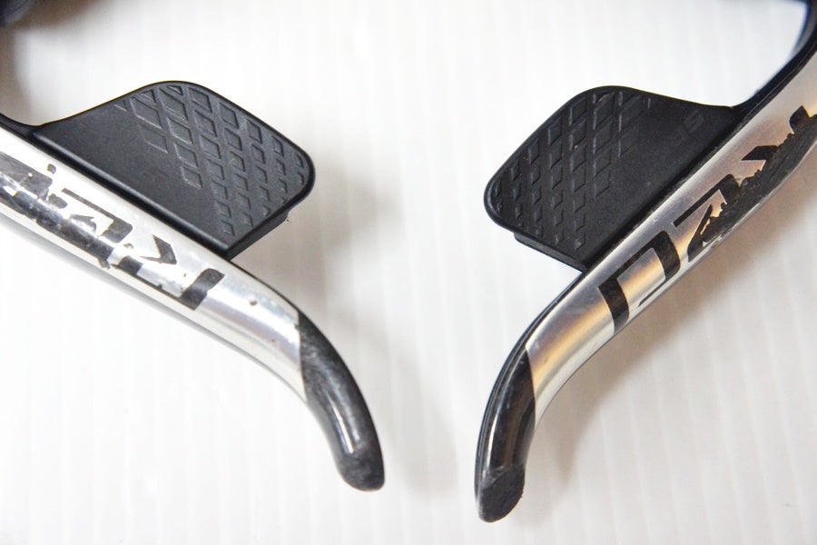 ▽▽SRAM RED eTap AXS シフトレバー＋油圧DISC ブレーキキャリパー