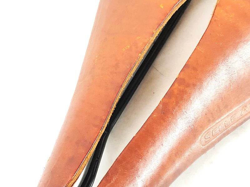 セラ アナトミカ SELLE ANATOMICA タイタ二コ TITANICO サドル