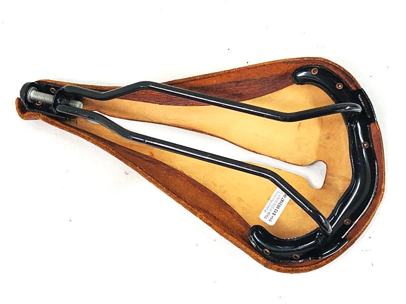 セラ アナトミカ SELLE ANATOMICA タイタ二コ TITANICO サドル