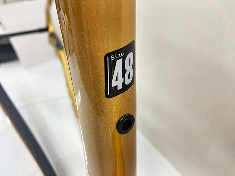 ゴールドメタルフレーム 当サイト限定 フレーム BIG SALE】未使用品 サーヴェロ CERVELO