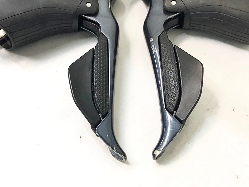 シマノ SHIMANO アルテグラ Di2 ULTEGRA Di2 2x11S ST、FD、RD 電動Di2