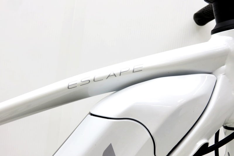 ジャイアント GIANT ESCAPE R W E+ 2025年購入モデル 電動アシスト 